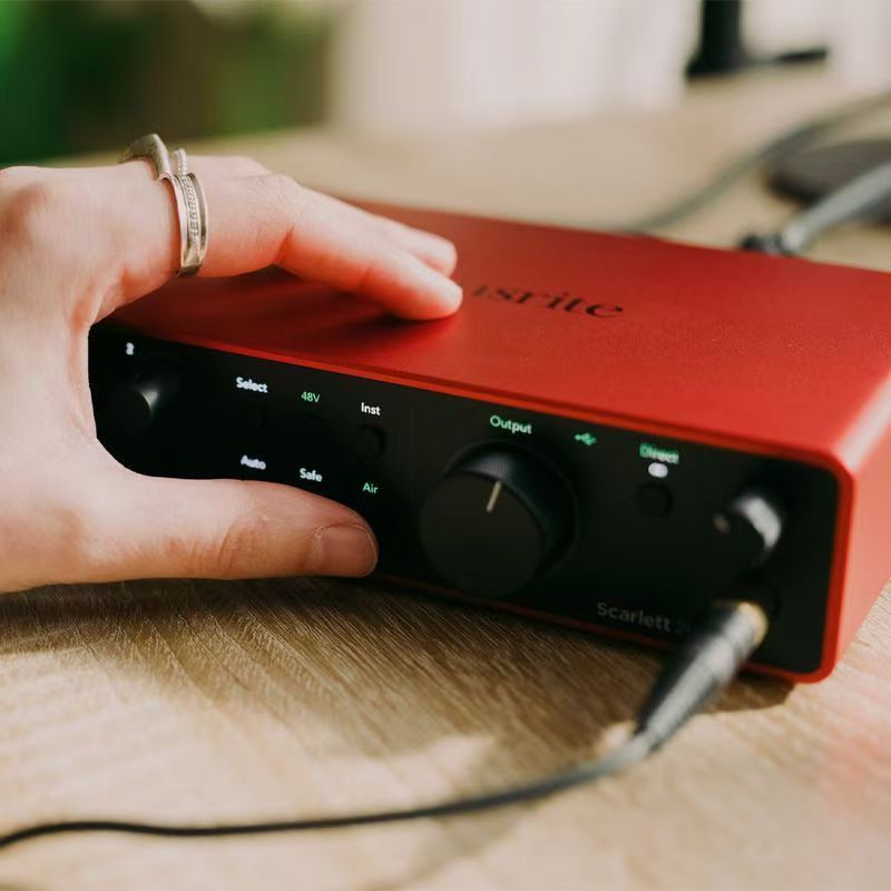 Forster Scarlet voor 2i2 Quad  - Musical Instrument Accessories recensie en prijs